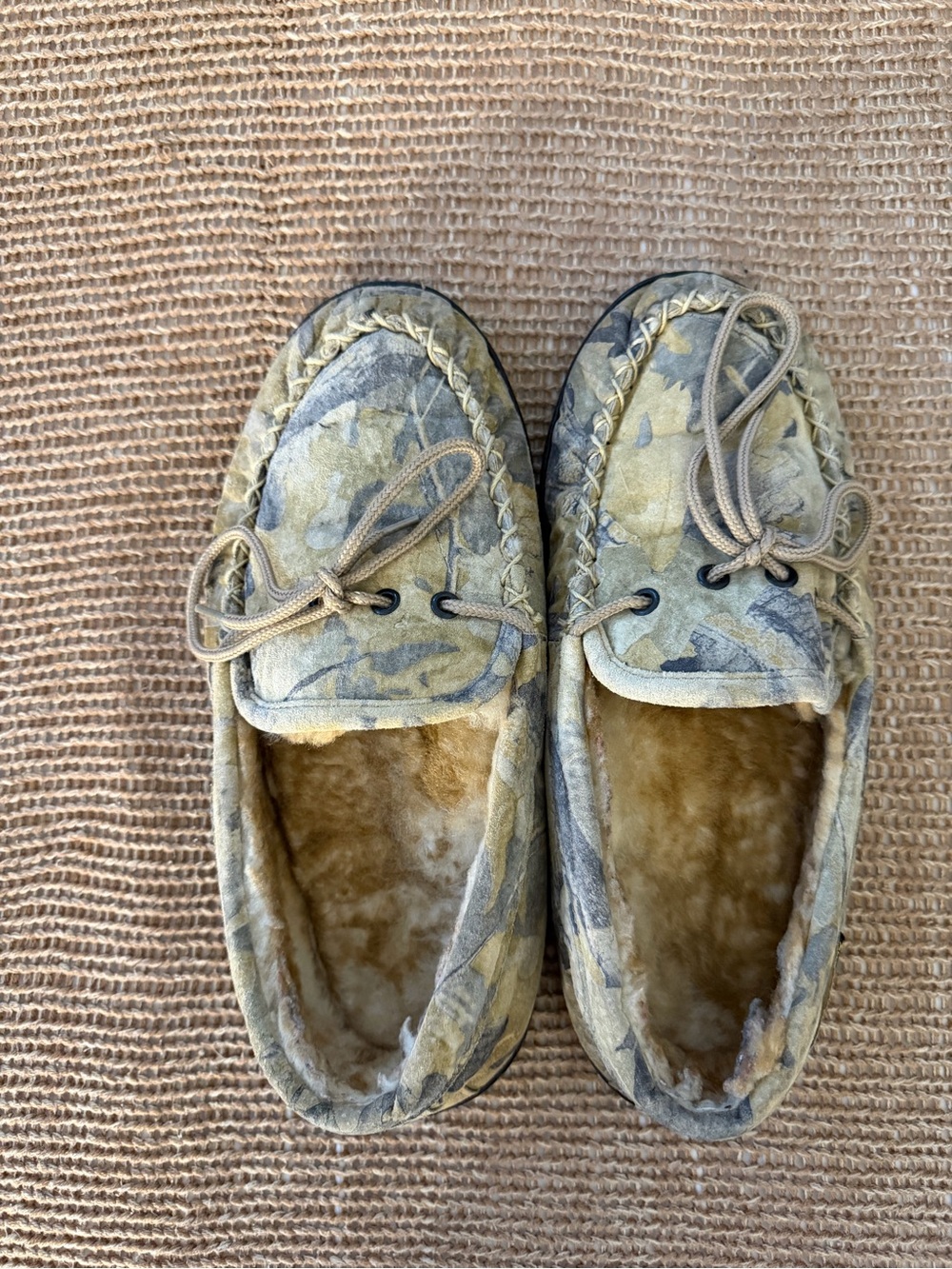 Men's Faux-Fur Lined Slip-On Moccasins in Beige and Gray Camouflage